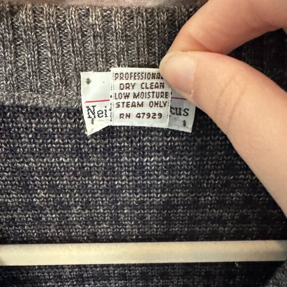 Vintage Neiman Marcus 100% Virgin Wool Sweater Vest Men’s Large Gray Navy - Picture 3 of 5